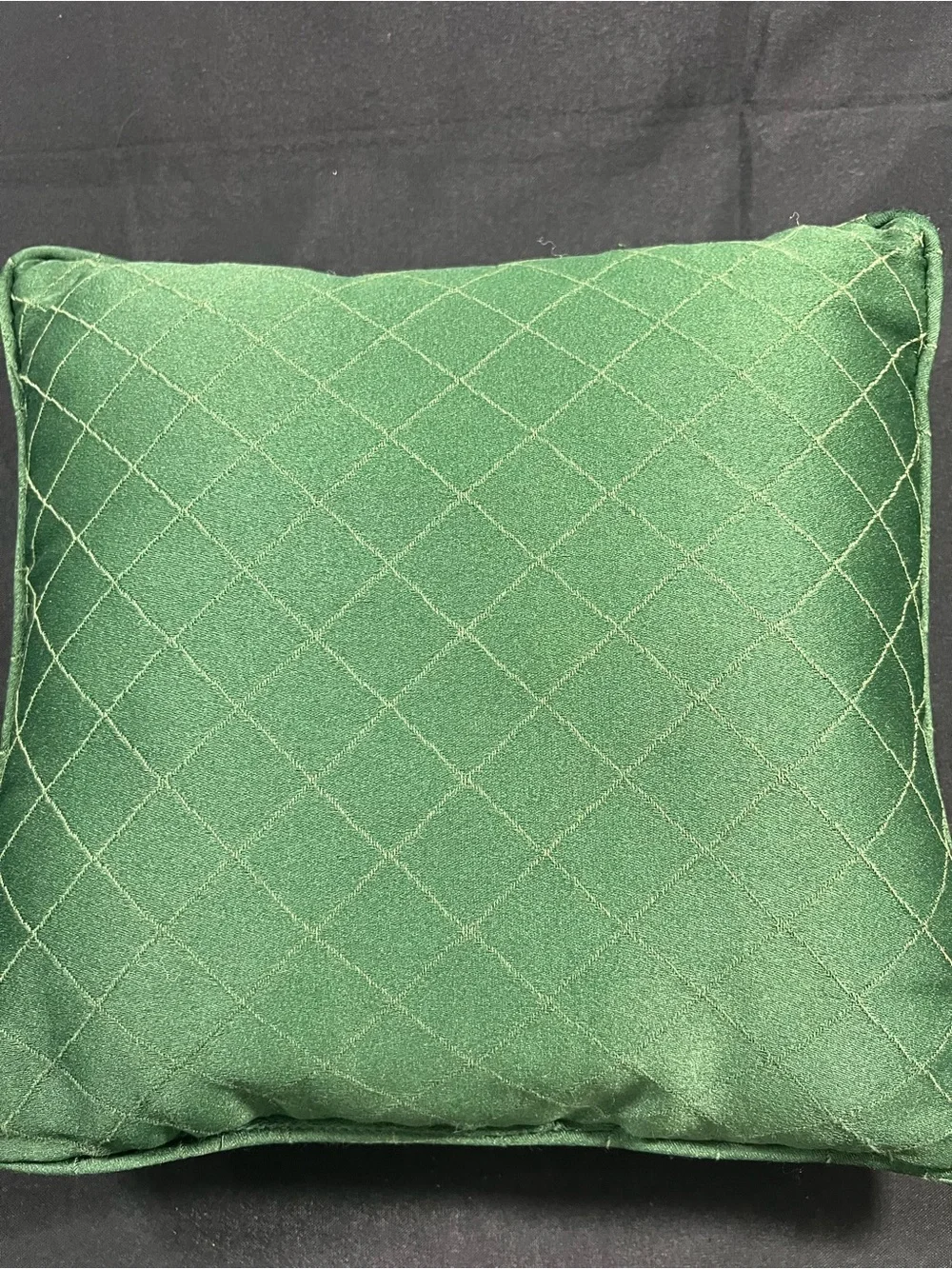 Holiday Poinsettia Decorative Throw Pillow - Red